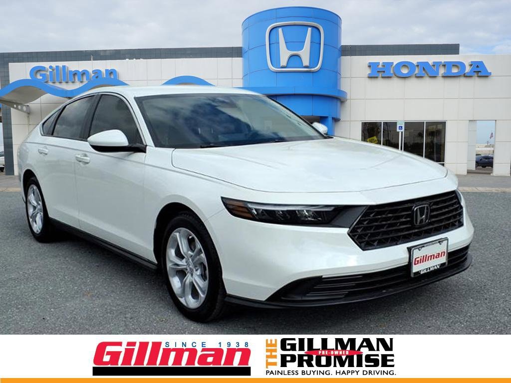 2025 Honda Accord LX's photo