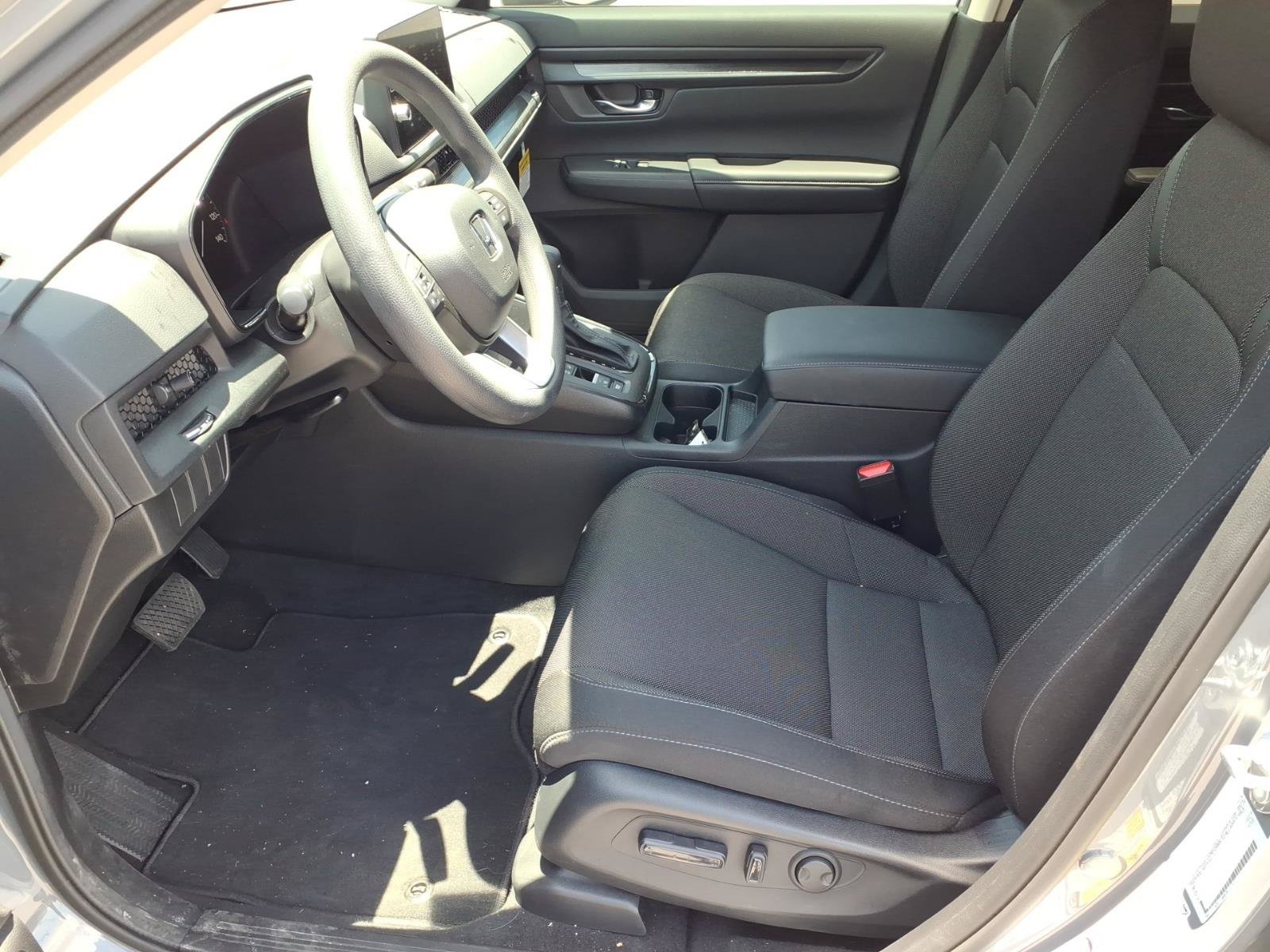 2026 Honda CR-V EX - Photo 11