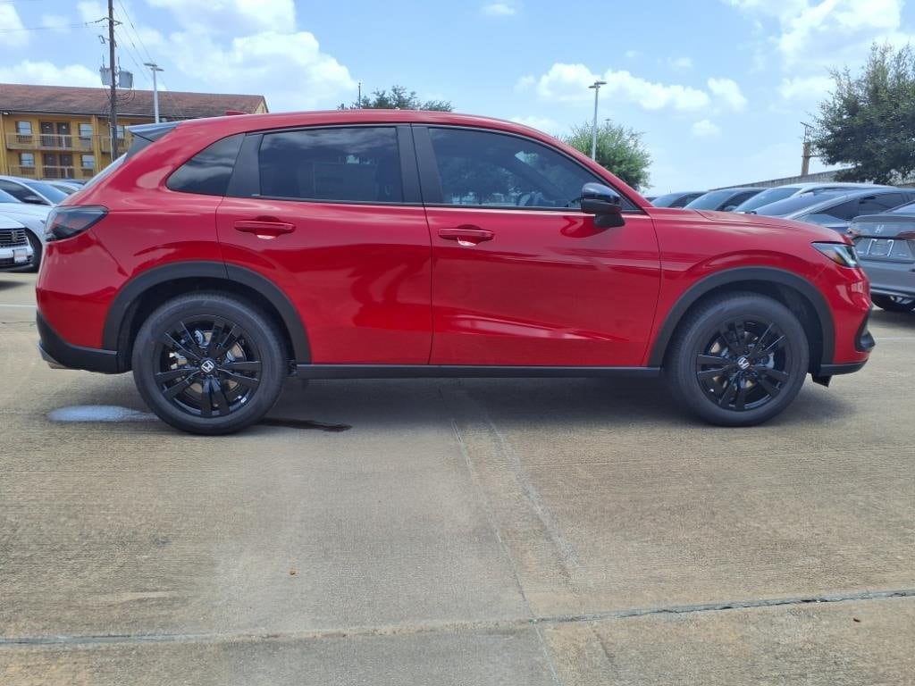 2027 Honda HR-V Sport - Photo 14