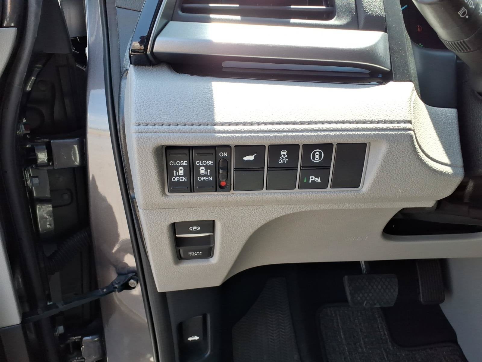2024 Honda Odyssey Touring - Photo 12