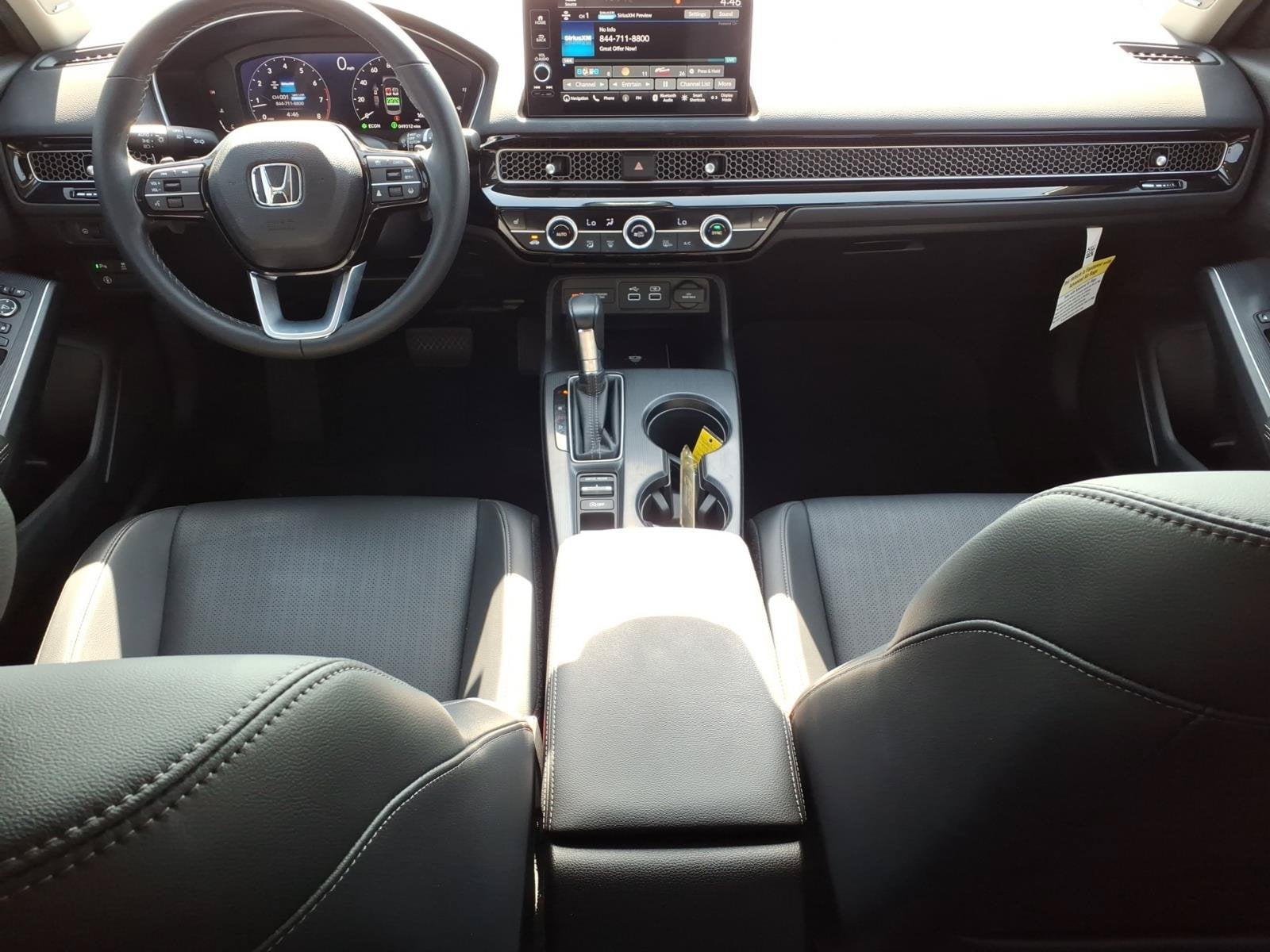 2024 Honda Civic Touring - Photo 18