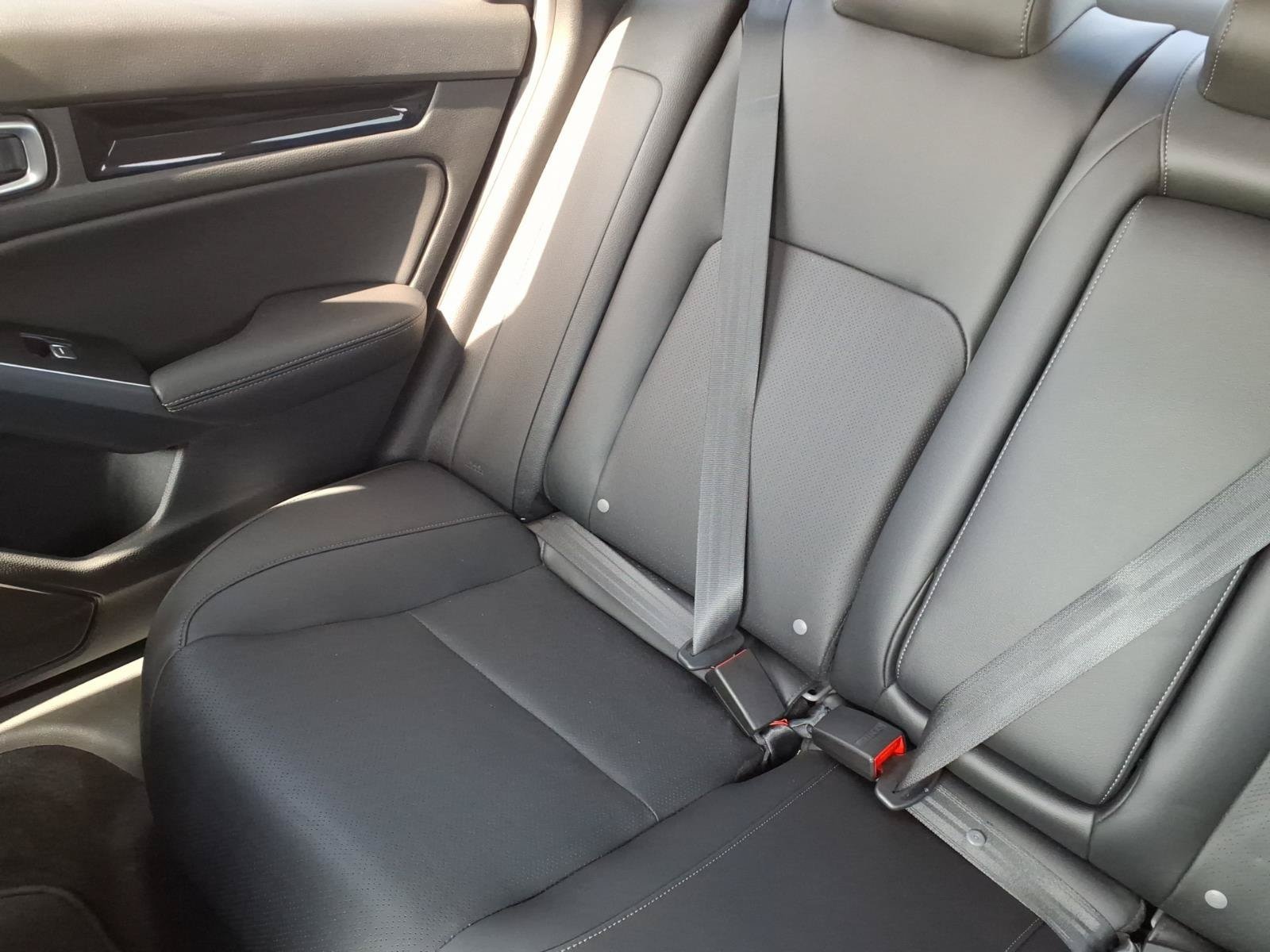 2024 Honda Civic Touring - Photo 23