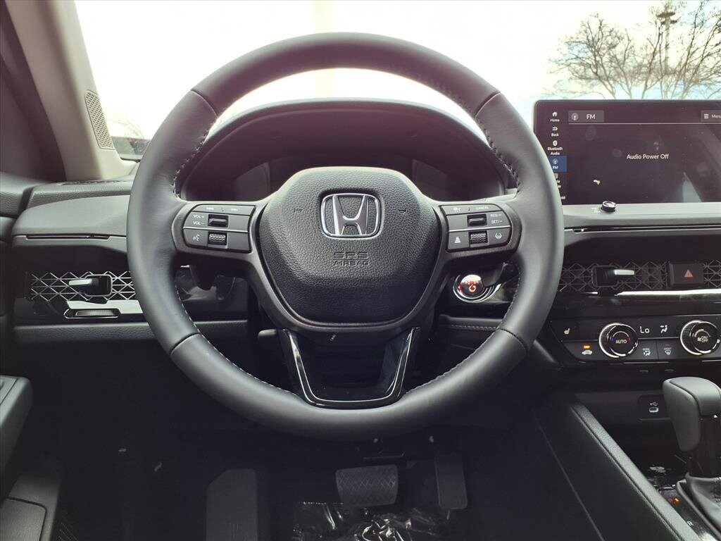 2026 Honda Accord Hybrid EX-L - Photo 17