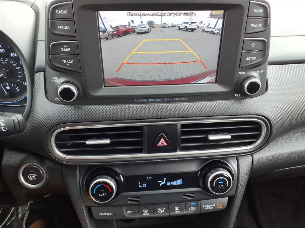 2021 Hyundai Kona Limited - Photo 13