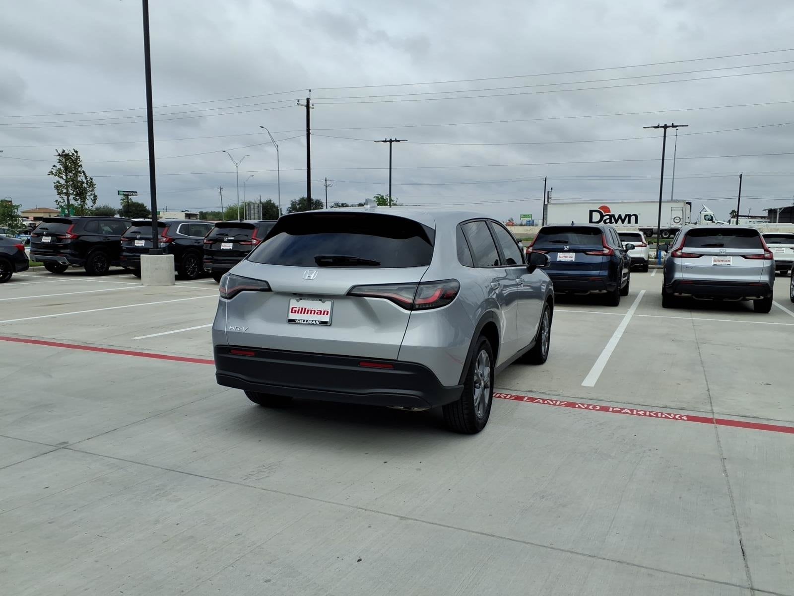 2027 Honda HR-V LX - Photo 8