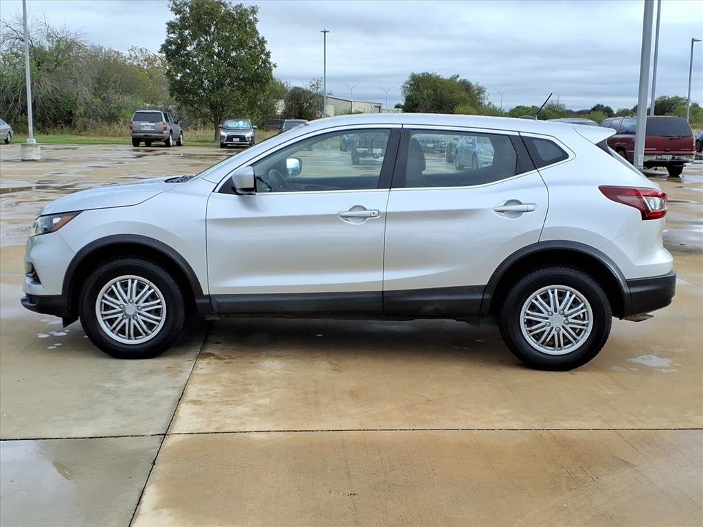 2020 Nissan Rogue Sport S photo 4