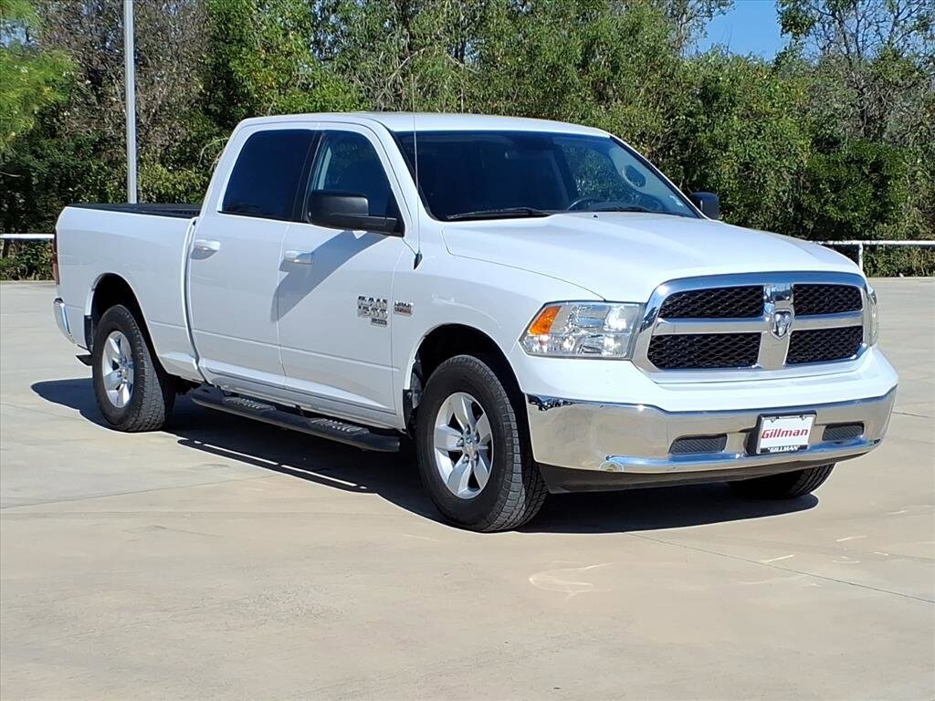 2020 Ram 1500 Classic SLT photo 2