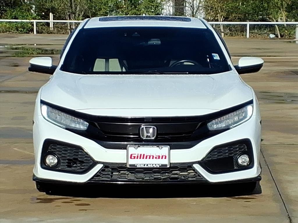 2018 Honda Civic Sport Touring photo 3