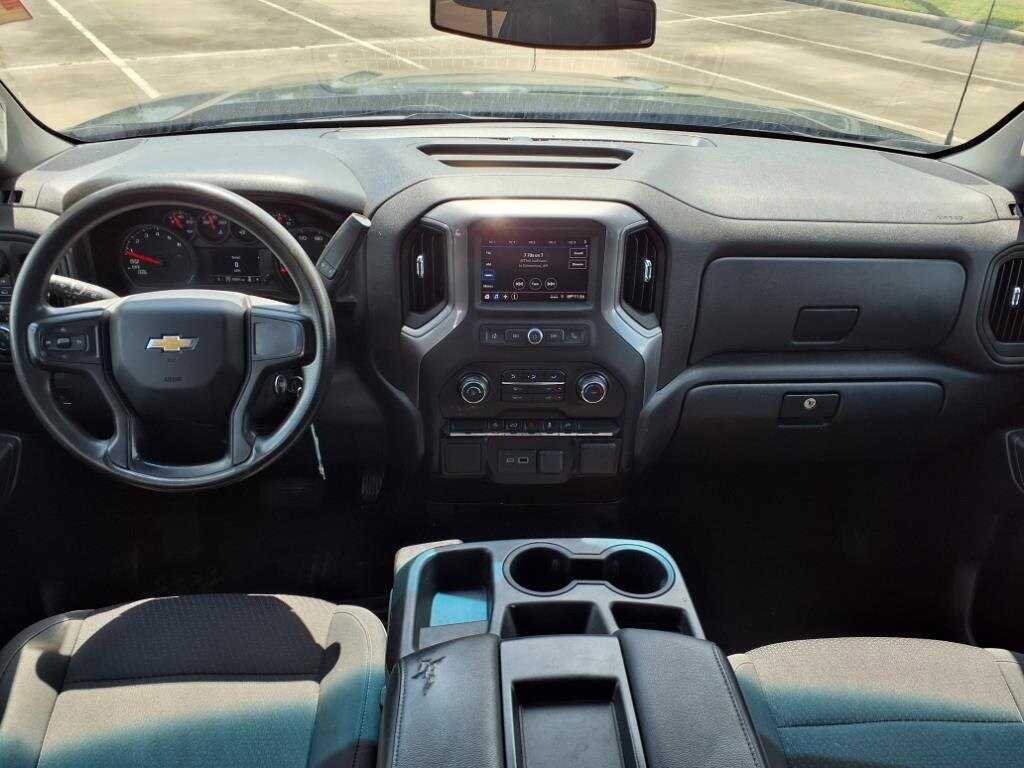 2021 Chevrolet Silverado 1500 Custom photo 4