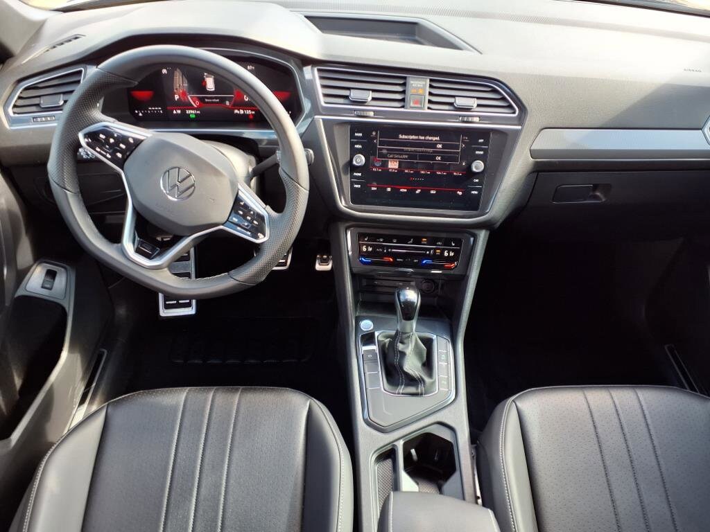 2024 Volkswagen Tiguan SE R-Line Black photo 4