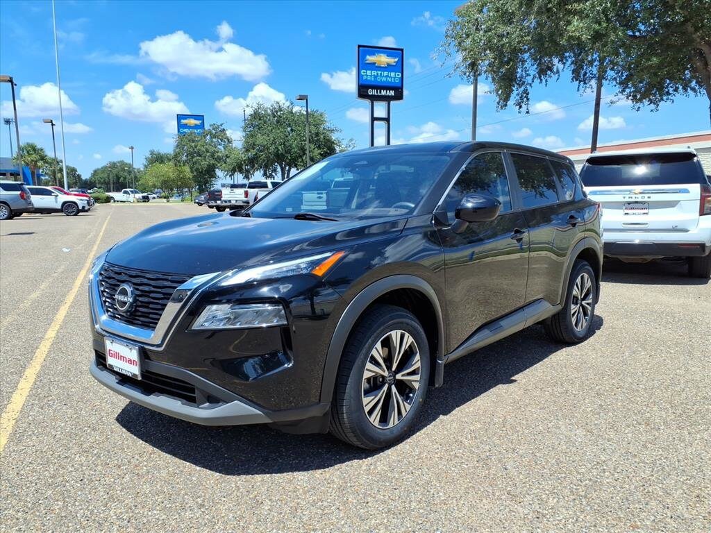 2023 Nissan Rogue SV photo 4