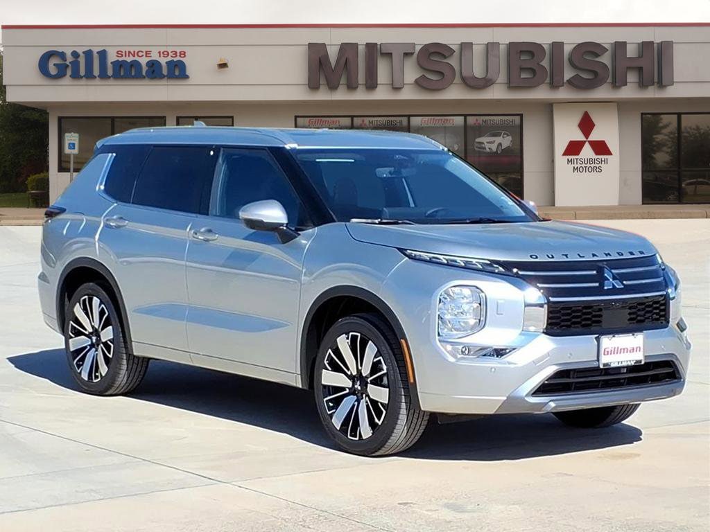 2025 Mitsubishi Outlander SEL's photo