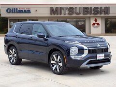 2025 Mitsubishi Outlander SE SUV