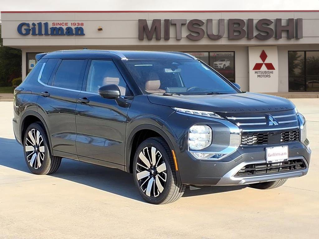 2026 Mitsubishi Outlander SEL's photo