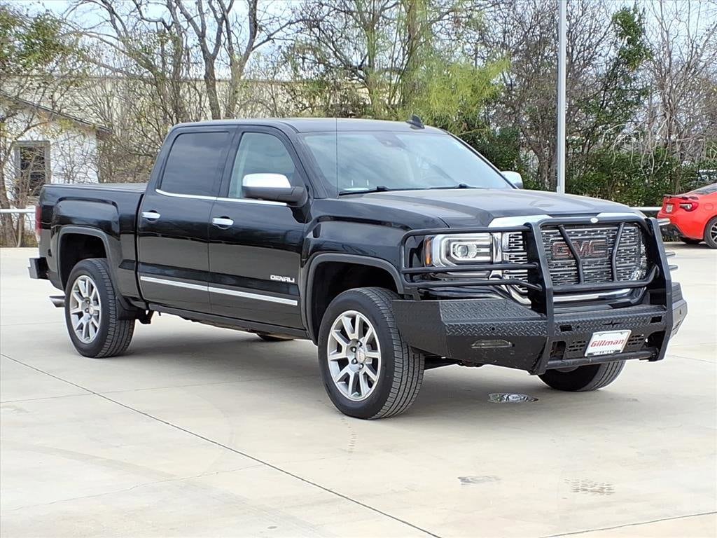 2017 GMC Sierra Denali's photo