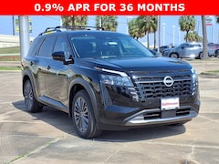 2026 Nissan Pathfinder SL SUV
