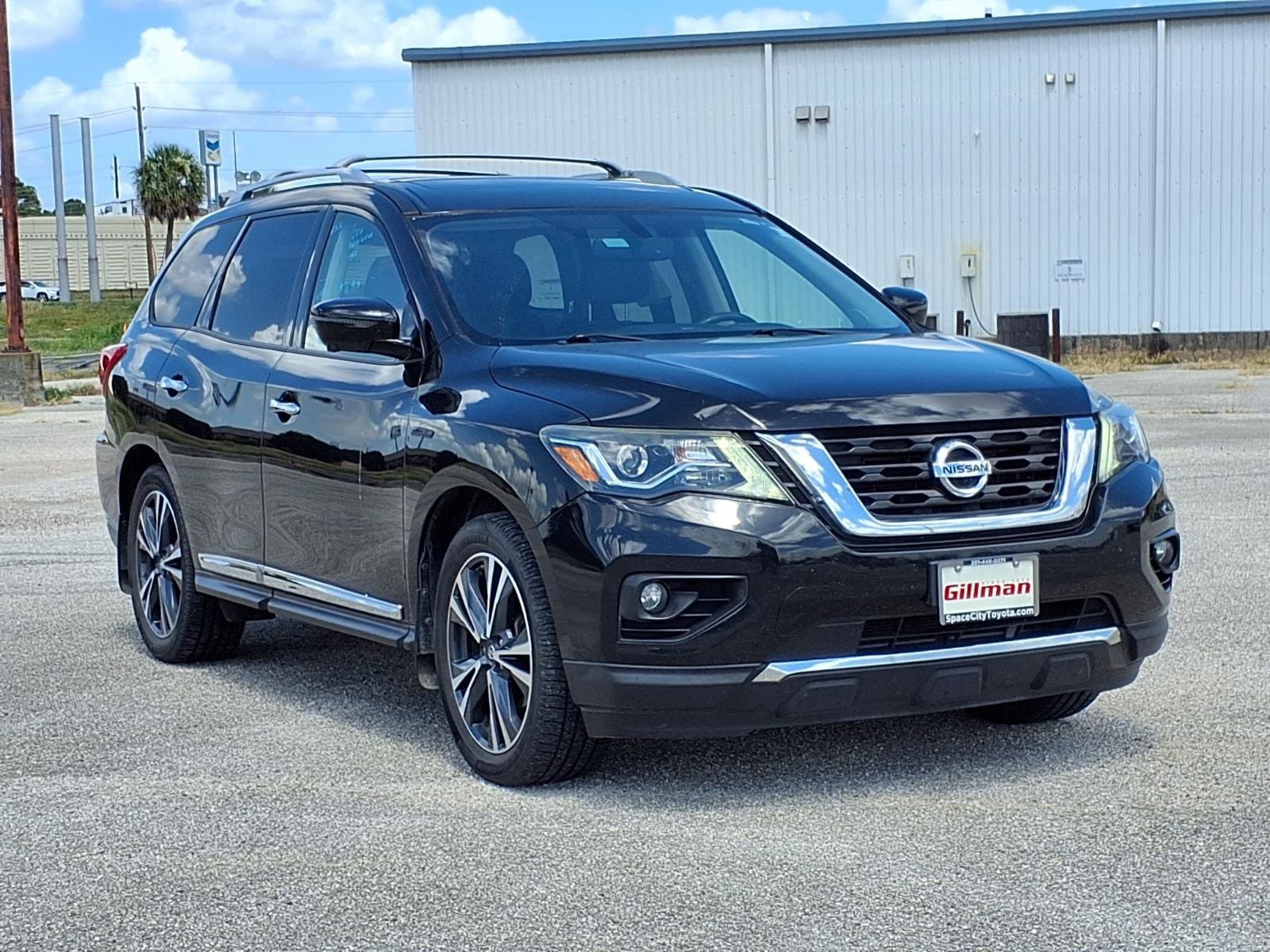 Used 2019 Nissan Pathfinder Platinum with VIN 5N1DR2MN6KC598049 for sale in Rosenberg, TX