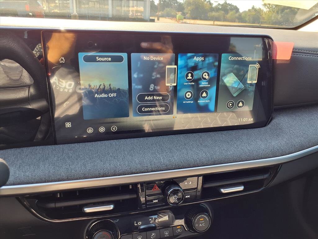 New 2026 Nissan Kicks SV SUV