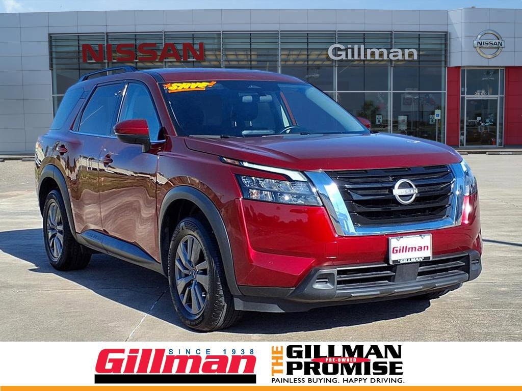 2024 Nissan Pathfinder SV