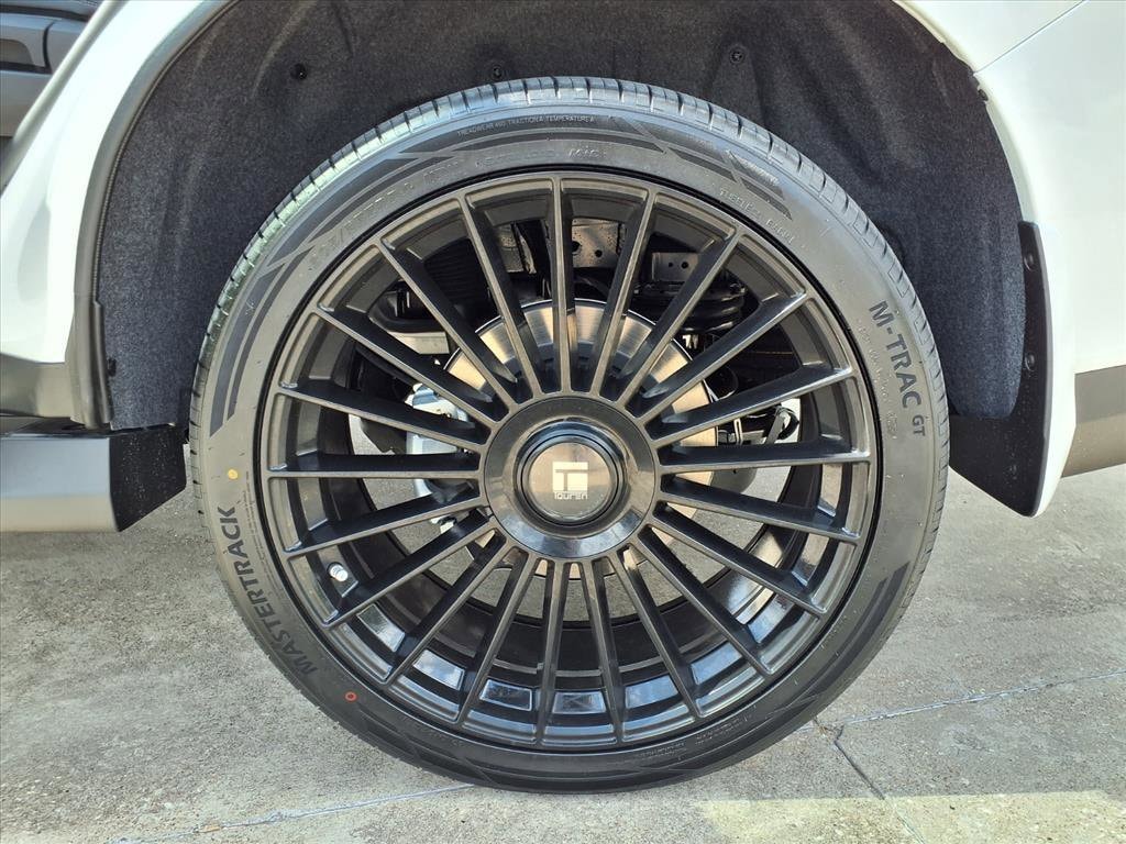 New 2026 Nissan Armada SL SUV