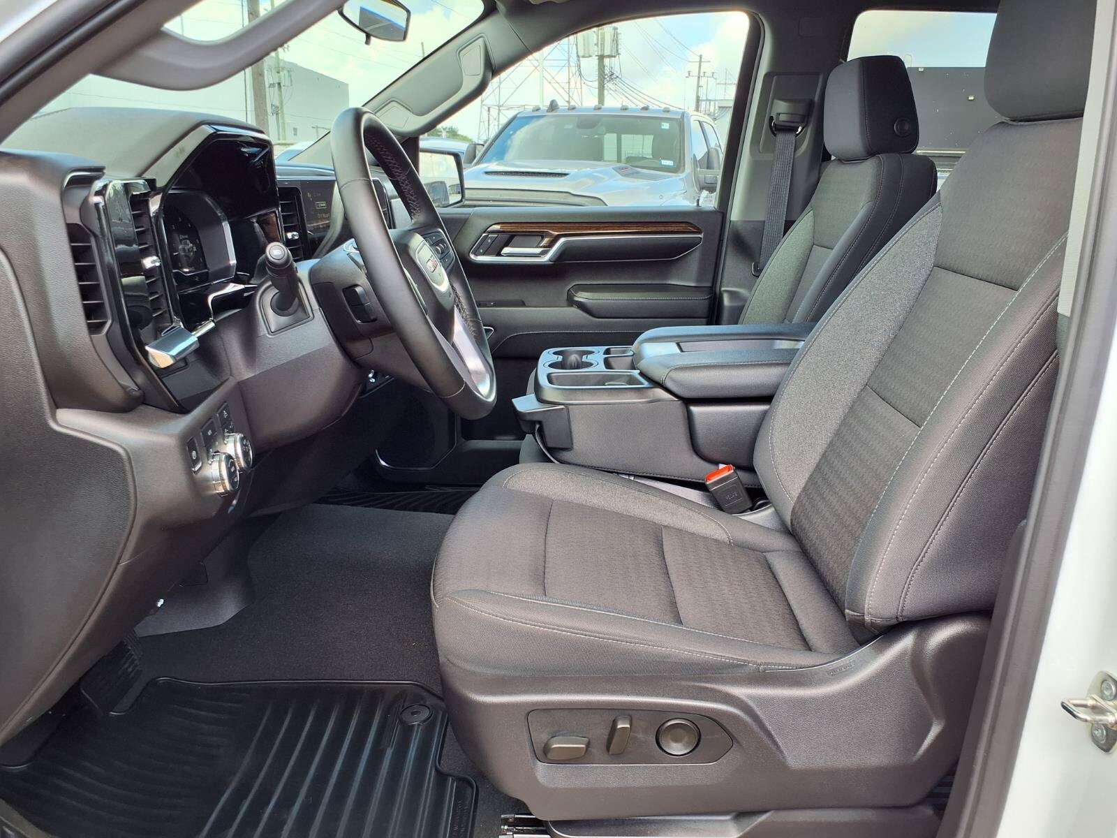 2024 GMC Sierra 1500 Elevation - Photo 20