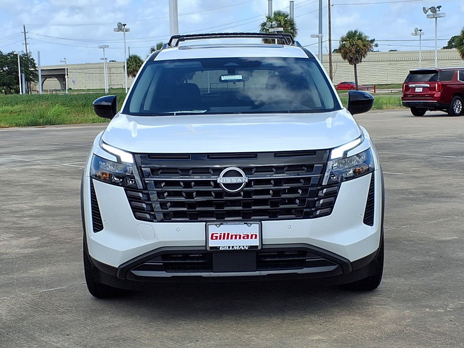 2026 Nissan Pathfinder SV - Photo 6