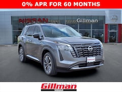 2026 Nissan Pathfinder Platinum SUV