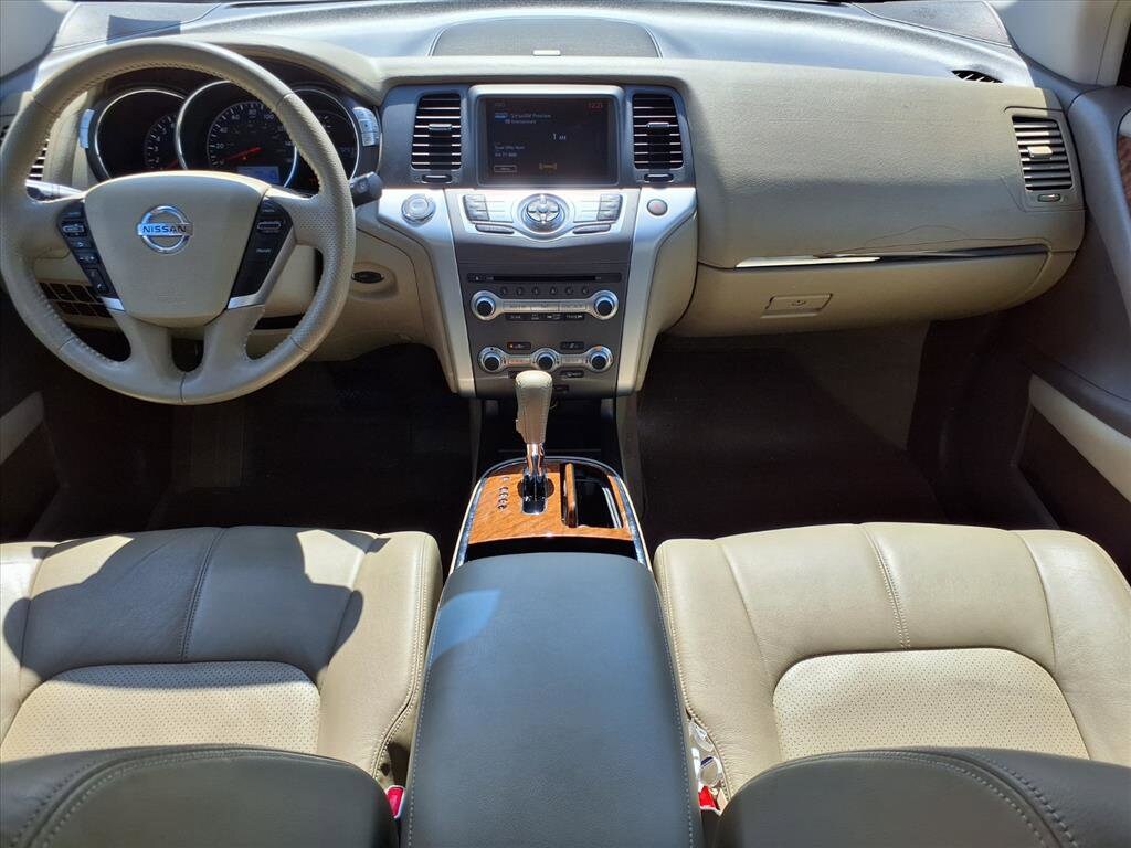 2011 Nissan Murano LE photo 4