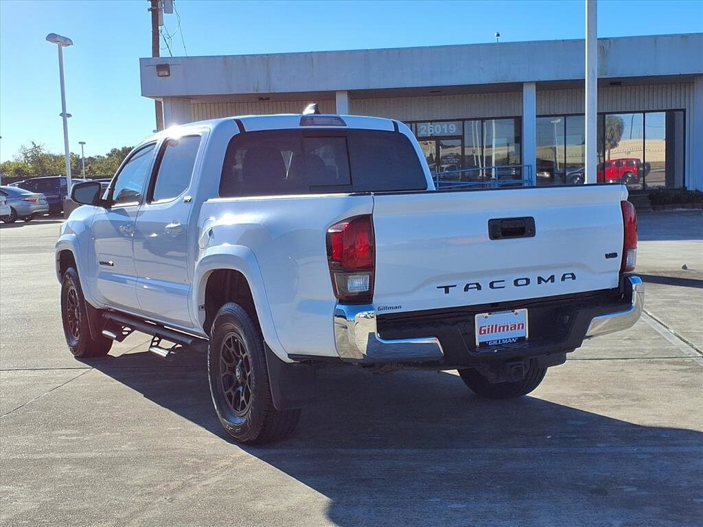 Used 2022 Toyota Tacoma 2WD SR5 Crew Cab Pickup