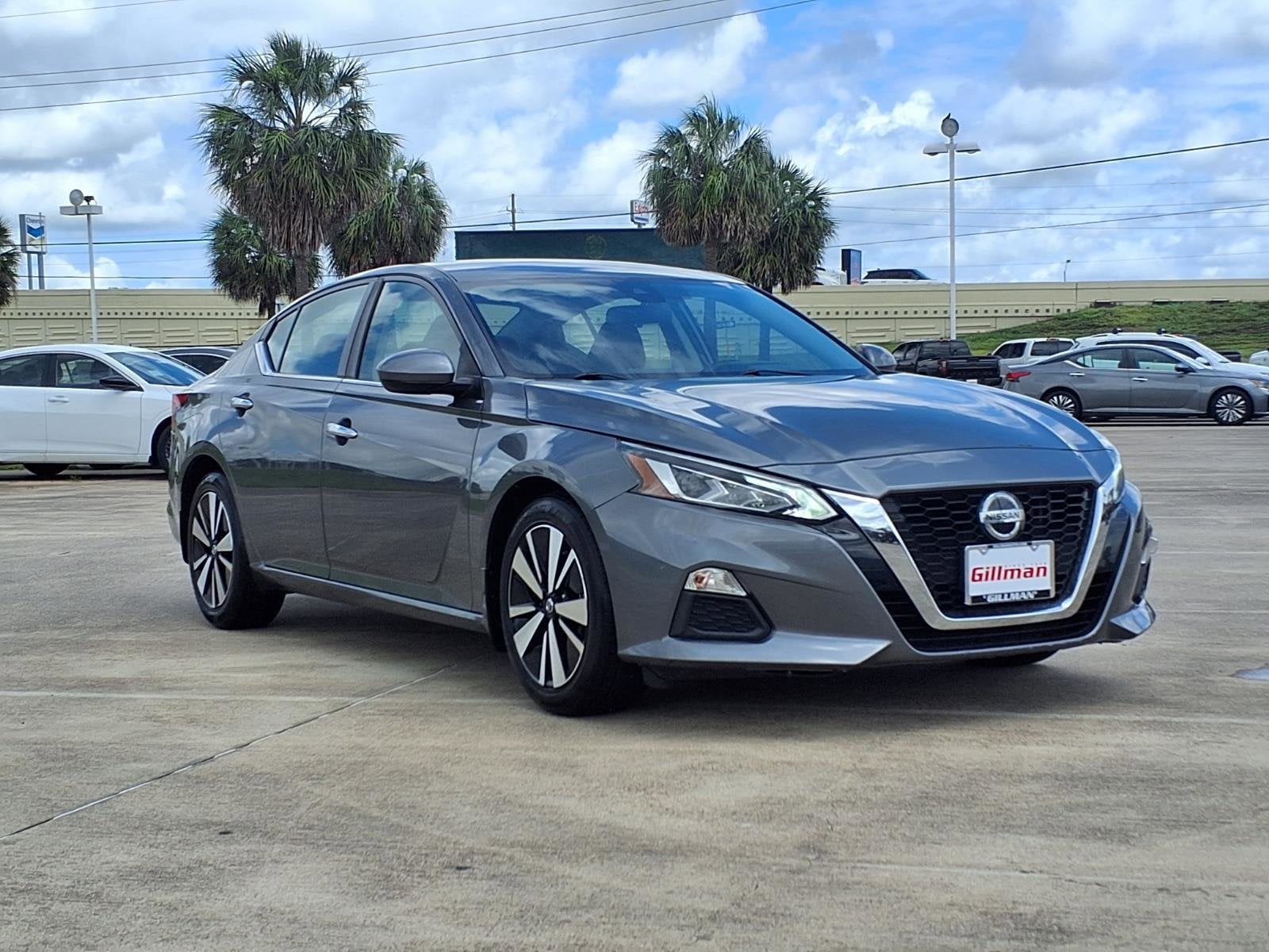 Used 2022 Nissan Altima SV with VIN 1N4BL4DV0NN327933 for sale in Rosenberg, TX
