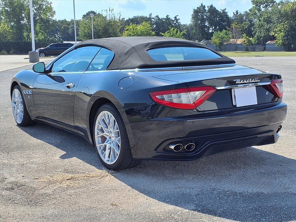 2011 Maserati Granturismo Automatic photo 3