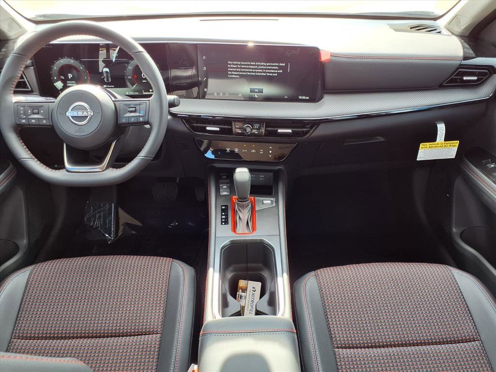 New 2026 Nissan Kicks SR SUV