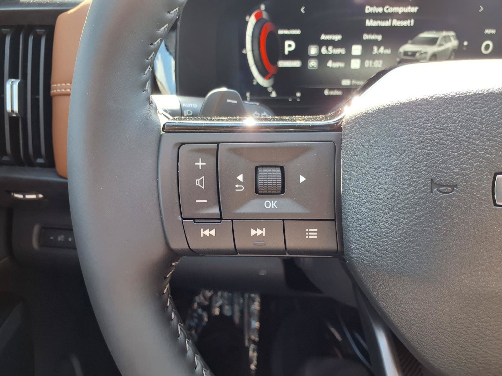2026 Nissan Pathfinder Platinum - Photo 7