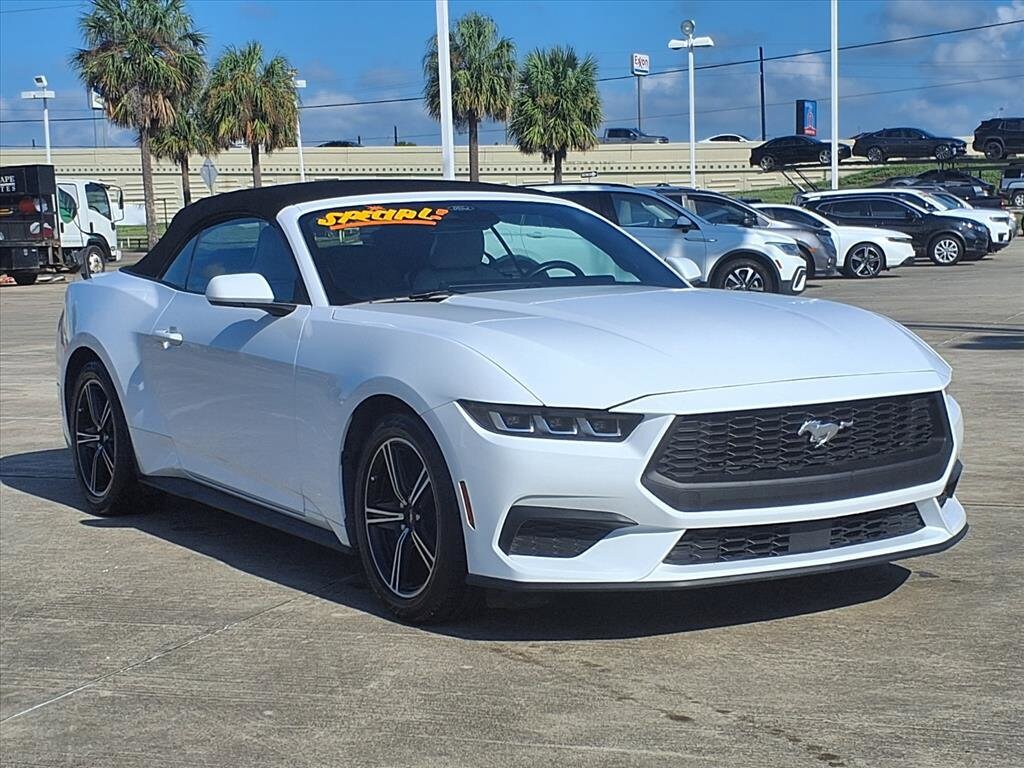 2024 Ford Mustang EcoBoost Premium photo 2