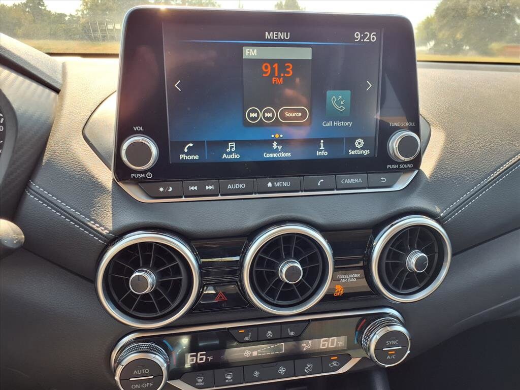 2025 Nissan Sentra SV photo 4