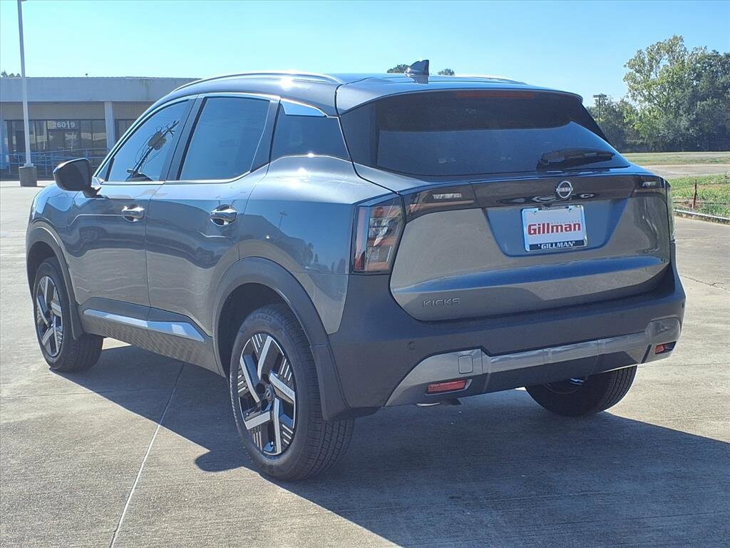 New 2026 Nissan Kicks SV SUV
