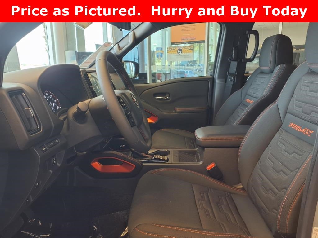 2025 Nissan Frontier PRO-4X - Photo 7