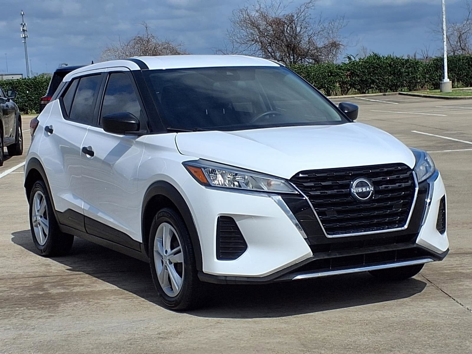 Used 2022 Nissan Kicks S with VIN 3N1CP5BV8NL494250 for sale in Rosenberg, TX