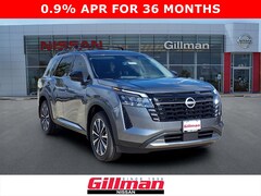 2026 Nissan Pathfinder Platinum SUV