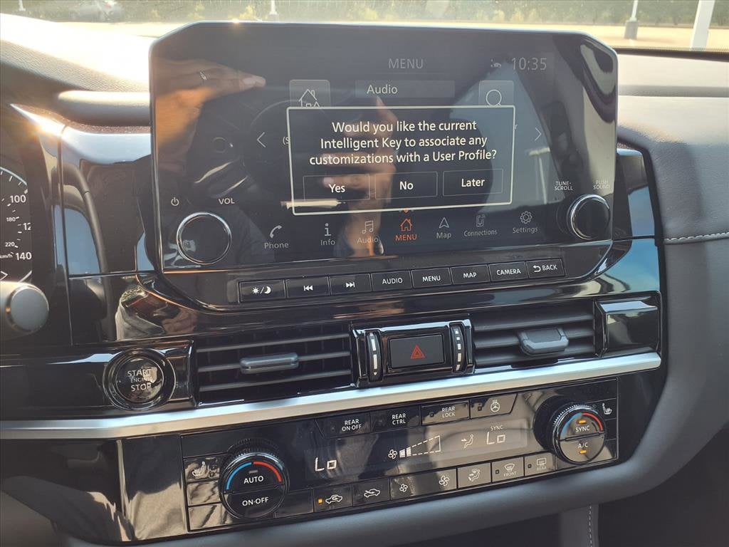 New 2025 Nissan Pathfinder SL SUV