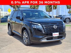 2026 Nissan Pathfinder SL SUV