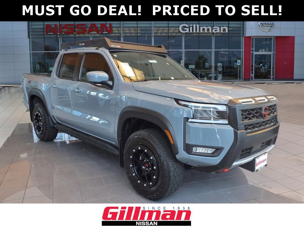 2025 Nissan Frontier PRO-4X's photo