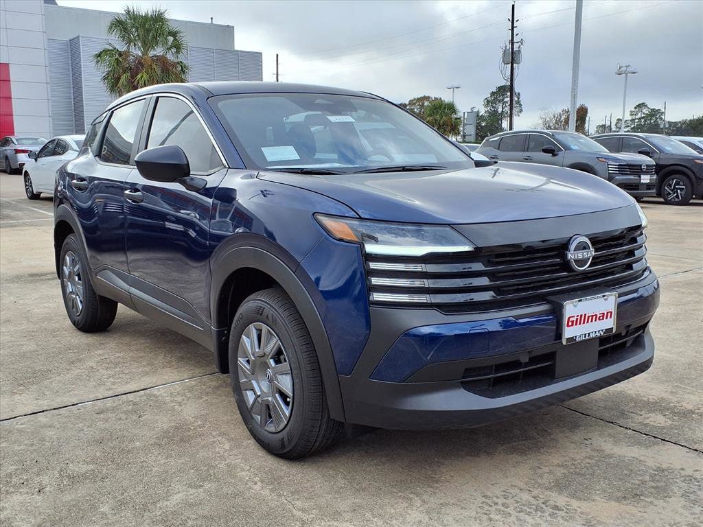 2026 Nissan KICKS S's photo