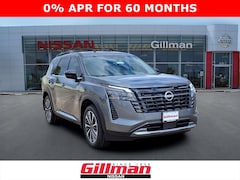 2026 Nissan Pathfinder Platinum SUV