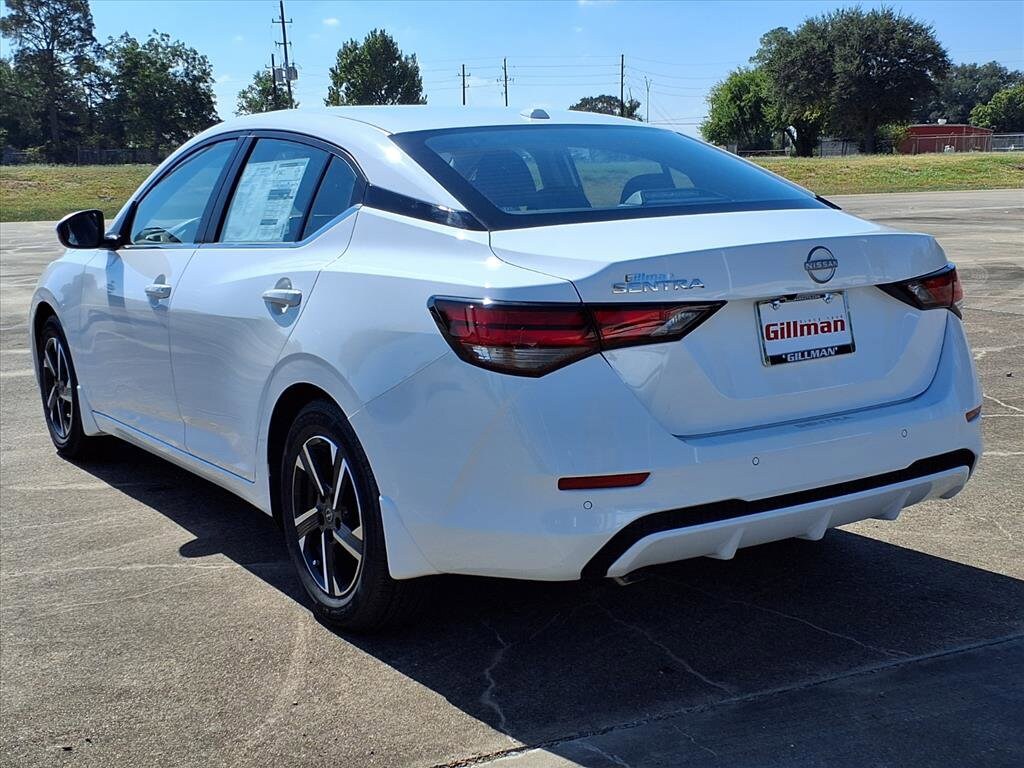 2025 Nissan Sentra SV photo 2