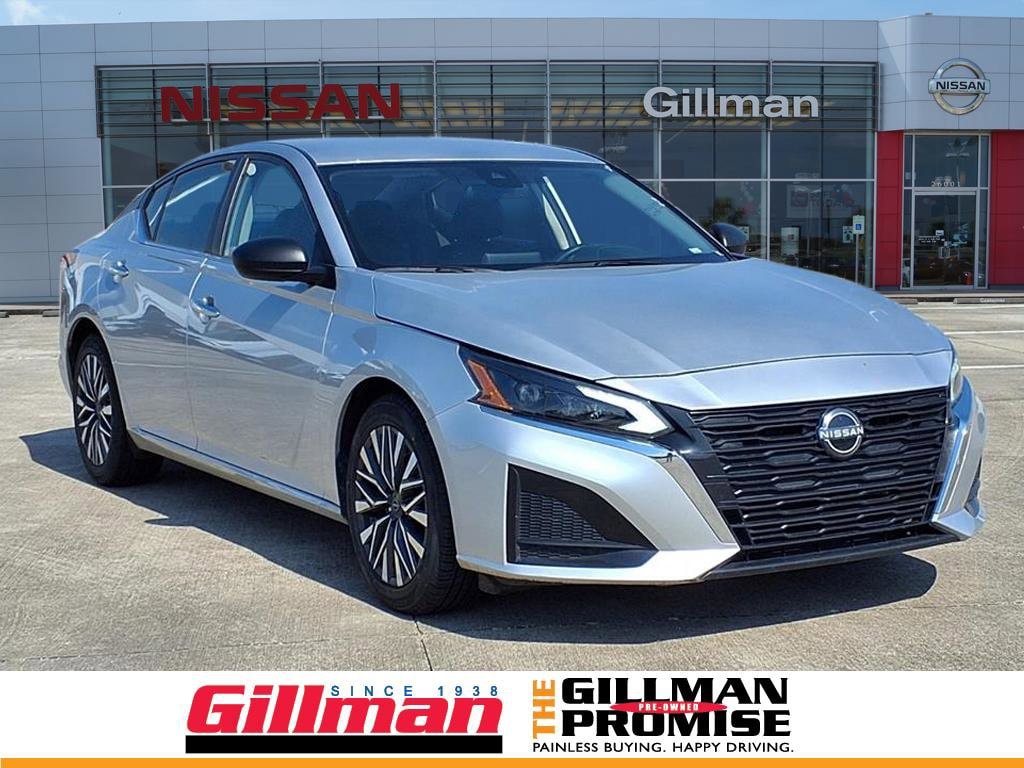 2024 Nissan Altima 4dr Car 