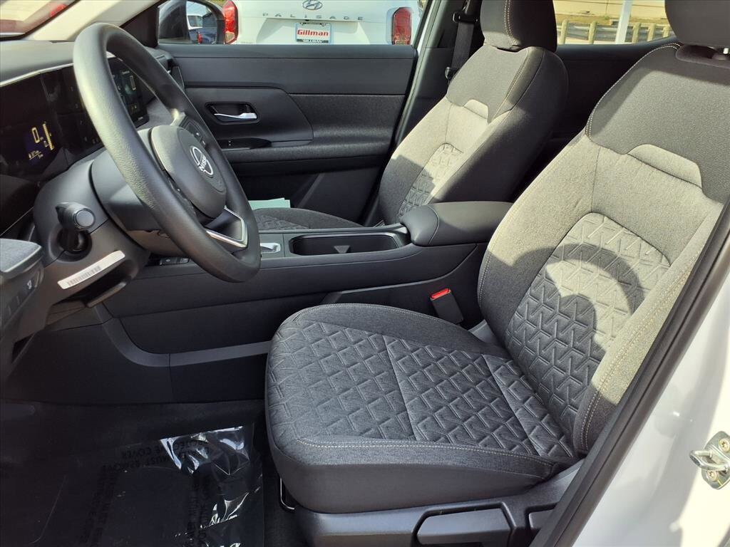 2026 Nissan KICKS SV - Photo 18