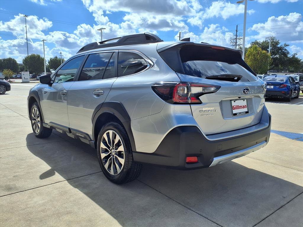 2025 Subaru Outback Limited photo 3