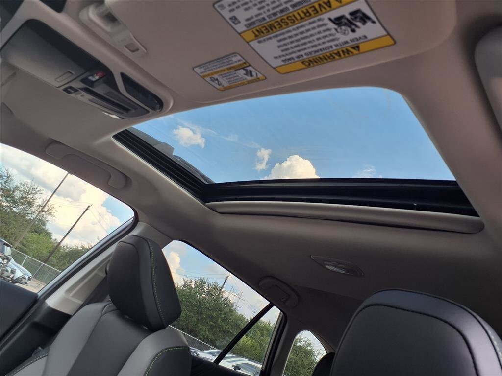 2025 Subaru Outback Onyx Edition photo 4