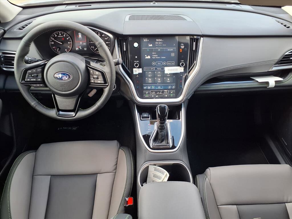 2025 Subaru Outback Onyx Edition photo 3